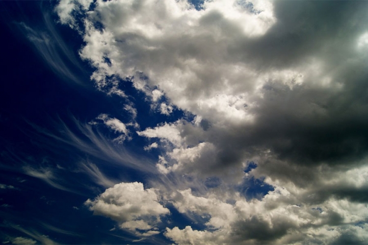 VRIJEME: Oblačno uz povremenu kišu