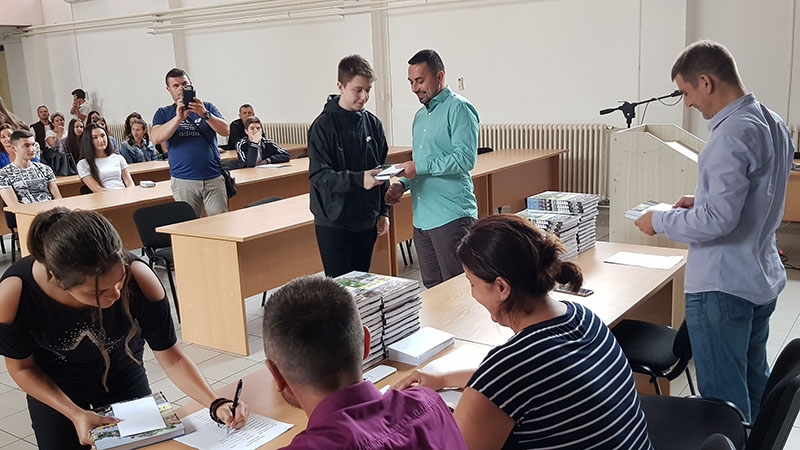 DOBOJ: Organizovan prijem za 54 vukovca