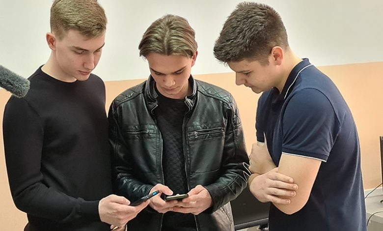 DOBOJ: Među pet najboljih na međudržavnom takmičenju u izradi aplikacija