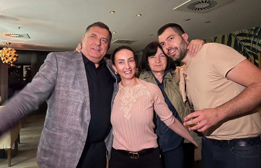 JEDNO PO JEDNO Američke sankcije sve više izoluju Dodika. Osakatile su tri kraka njegove hobotnice