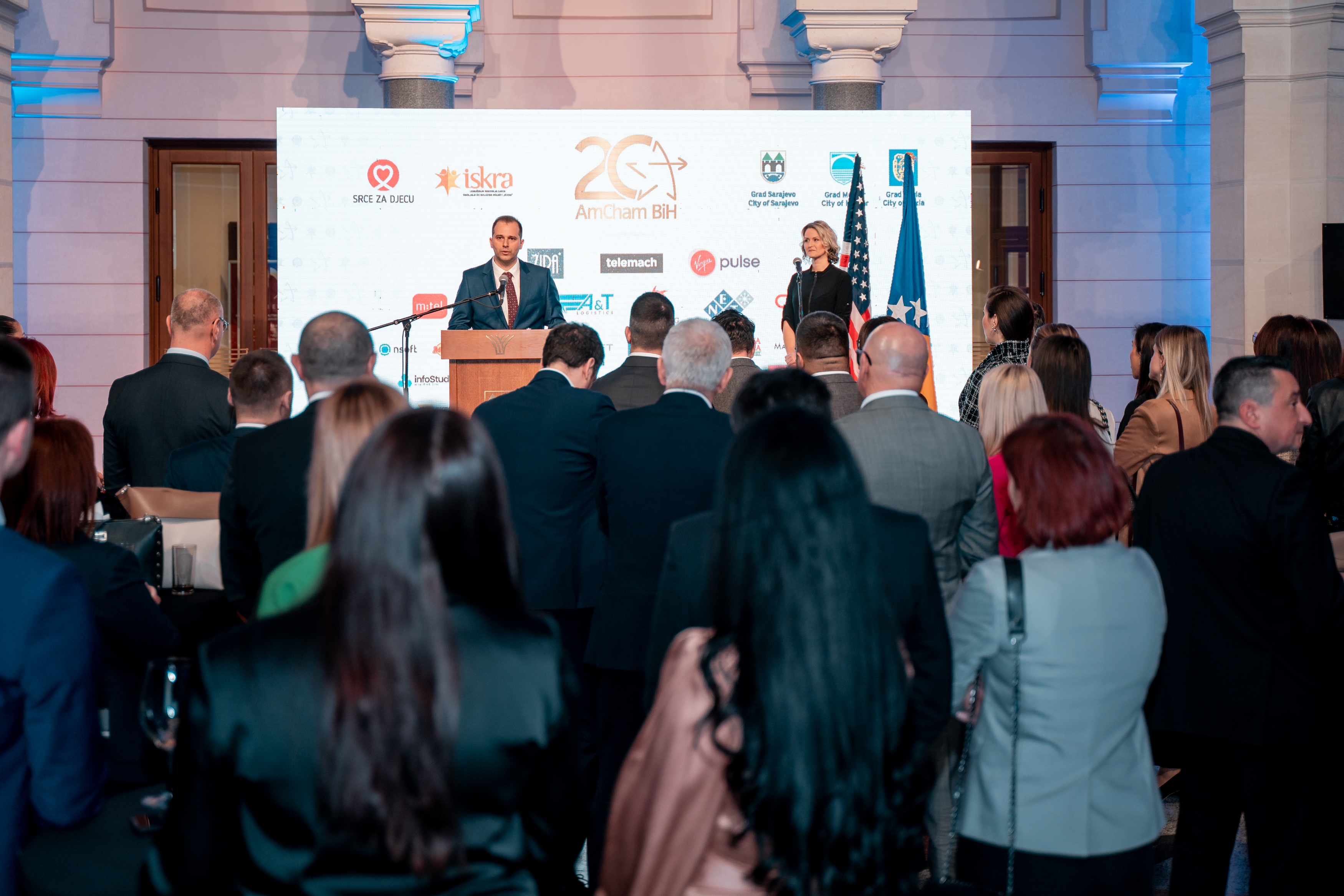 AmCham BiH obilježila 20 godina rada uz humanitarnu akciju