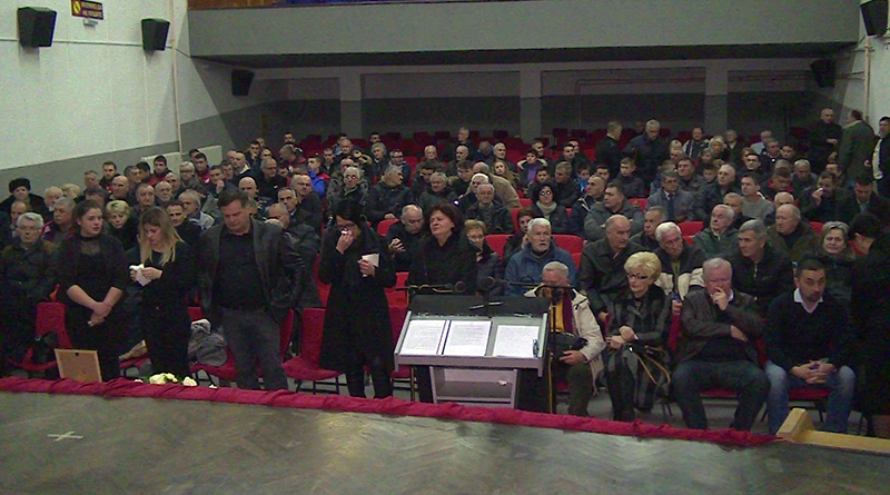 DOBOJ: Dobojlije se oprostile od dr Miloša Jeremića