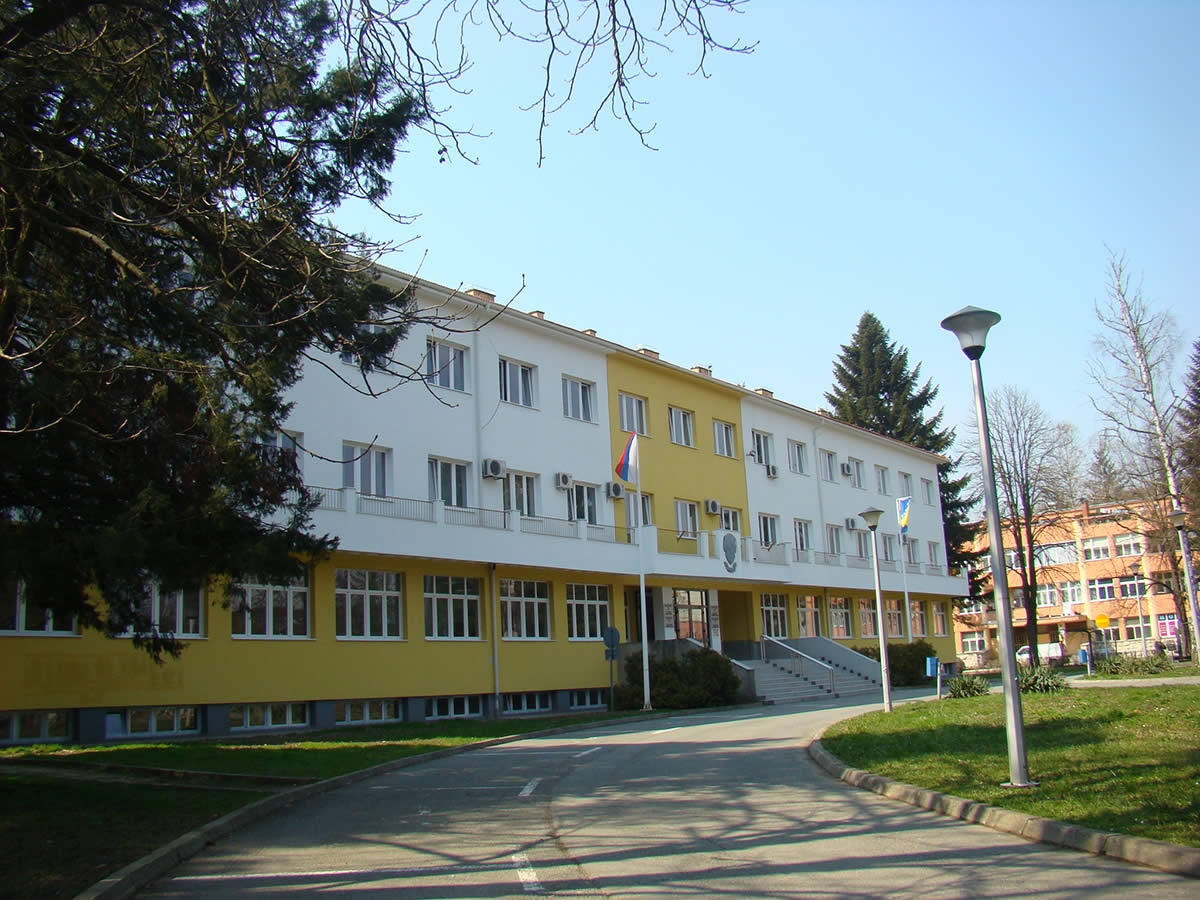 DOBOJ: Hoće li administracija pod jedan krov? (VIDEO)