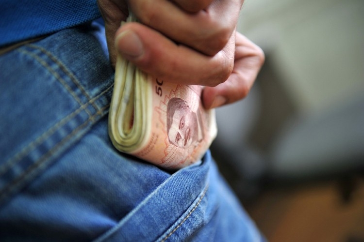 DOBOJ: Gračaničanin ukrao metalnu kasu s novcem