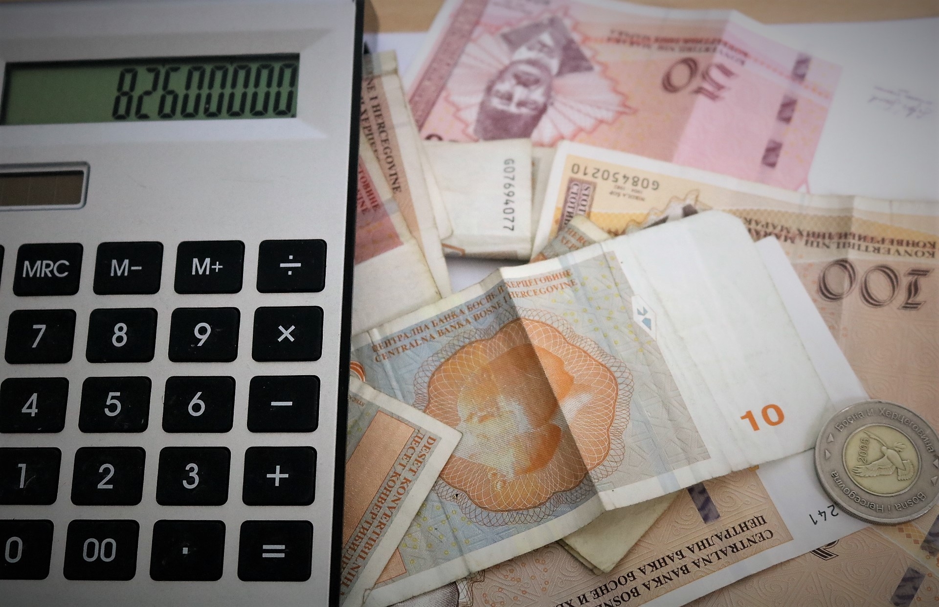 Srpska krpi budžet povećanjem minimalca