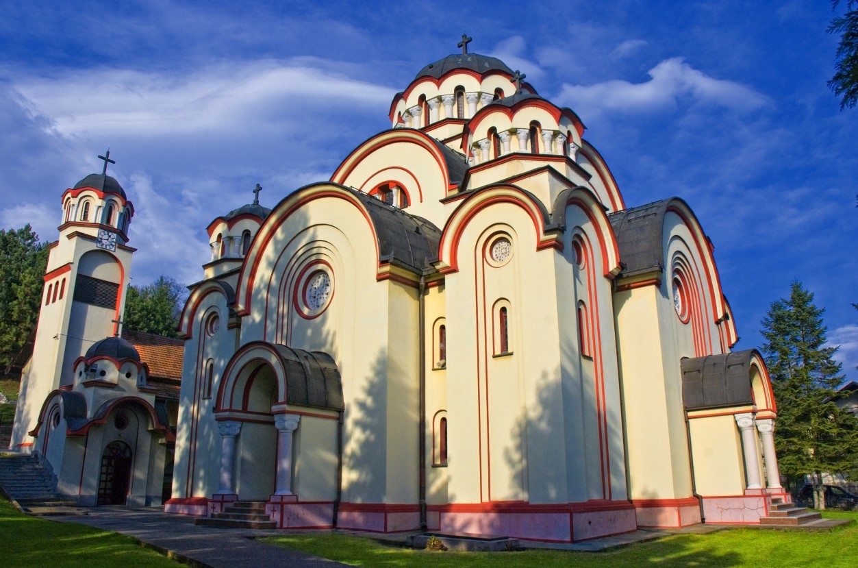 DOBOJSKI INFO NAJAVLJUJE: Vaskršnji koncert u hramu Svetih apostola Petra i Pavla