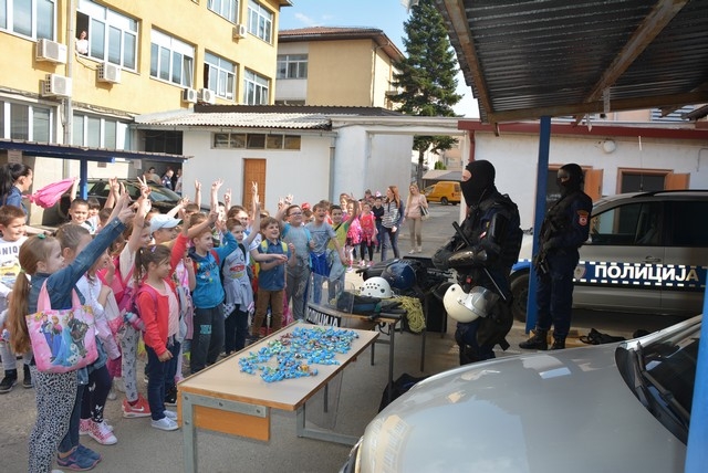 DOBOJ: "Dan otvorenih vrata" za učenike škole "Vuk Karadžić"