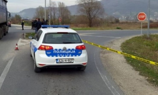 DOBOJ: Policijska blokada, pucano na policiju!