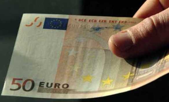 Poklanjaju 50 evra za trgovanje akcijama, regulator upozorava na rizike (VIDEO)