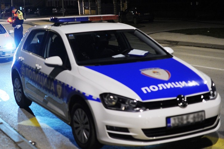 DOBOJ: Pokušao da se objesi, policija ga spriječila