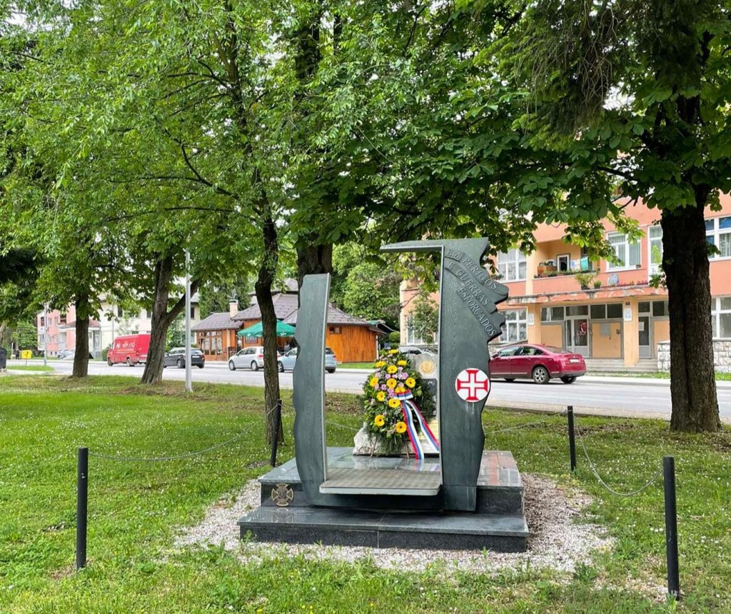 DOBOJ: Položen vijenac poginulim portugalskim vojnicima