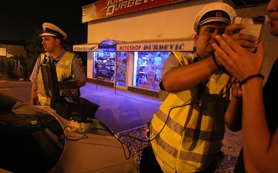 DOBOJ: Deset vozača uhapšeno zbog alkohola