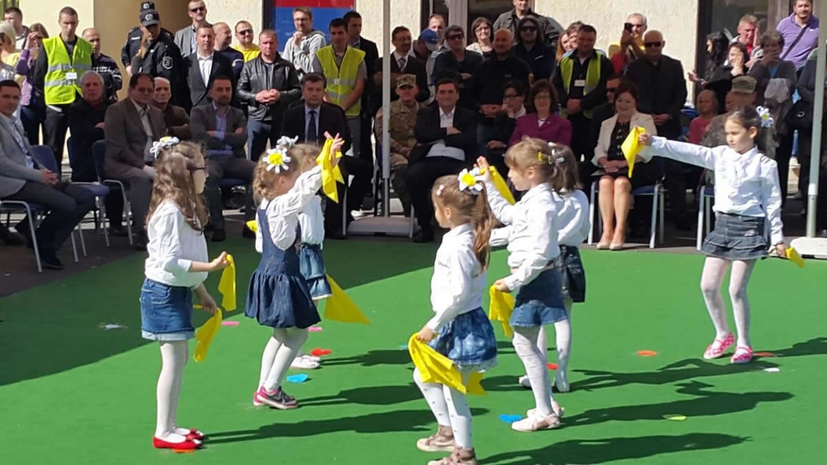 DOBOJ: Otvoren vrtić „Stari grad“ saniran uz pomoć SAD (VIDEO)