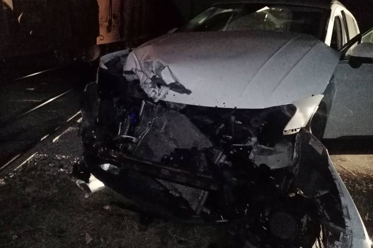 DOBOJ: Objavljene fotografije sudara voza i automobila (FOTO)