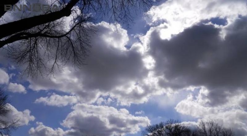 VRIJEME: Danas oblačno, ponegdje maglovito