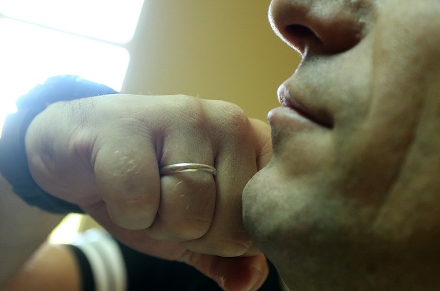 DOBOJ: Maltretirao ljude ispred noćnog kluba, pa pijan udario šakom policajca