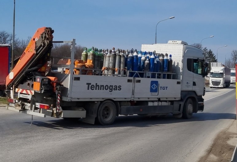 OTKRIVAMO KAKAV KISEONIK KORISTI UKC RS: Odluka o nabavci donesena, ista firma, iznos skoro 2,5 miliona KM...
