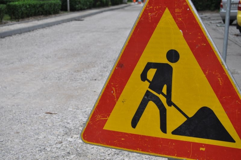 PUTEVI: Obustava saobraćaja kod kamenoloma "Rogušić" i na putu Kula-Krupac