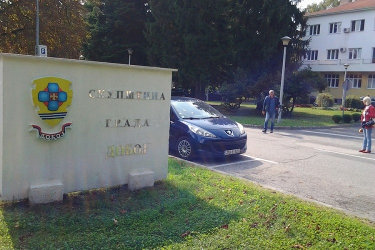 DOBOJ: Deset tačaka pred odbornicama u vezi korone