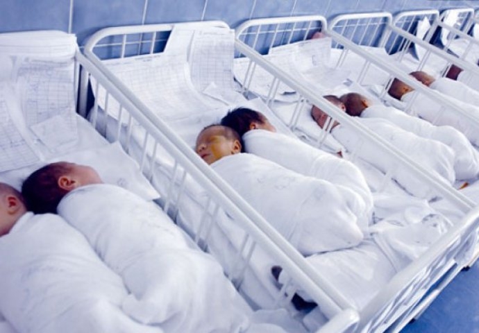 JZU BOLNICA „SVETI APOSTOL LUKA“: U dane vikenda rođeno je 8 beba