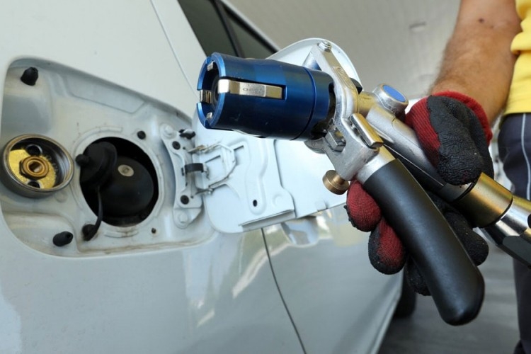 Plin već poskupio na pumpama u RS, ni cijene goriva neće mirovati