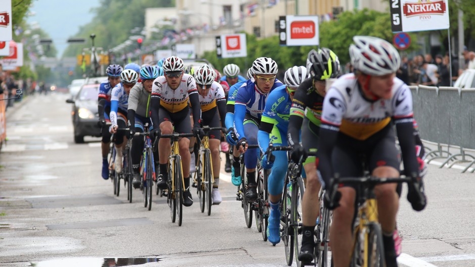 PUTEVI: Danas povremene obustave na putu od Bijeljine prema Vlasenici