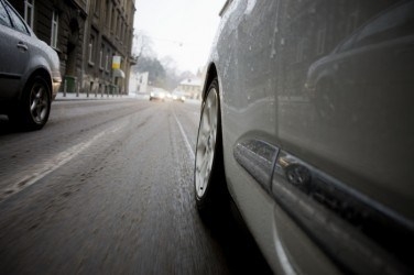 PUTEVI: Mraz u nižim, poledica u višim predjelima