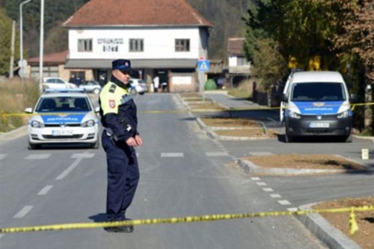 DOBOJ: U sudaru lakše povrijeđena dva maloljetnika