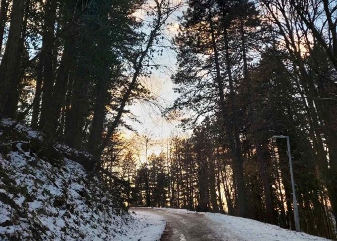 VRIJEME: Danas pretežno sunčano, ponegdje slabe padavine