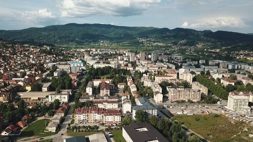 DOBOJSKI INFO NAJAVLJUJE: Danas sajam obrazovanja odraslih i zapošljavanja