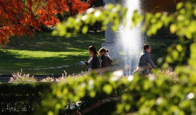 VRIJEME: Sunčano i još toplije, popodne pljuskovi