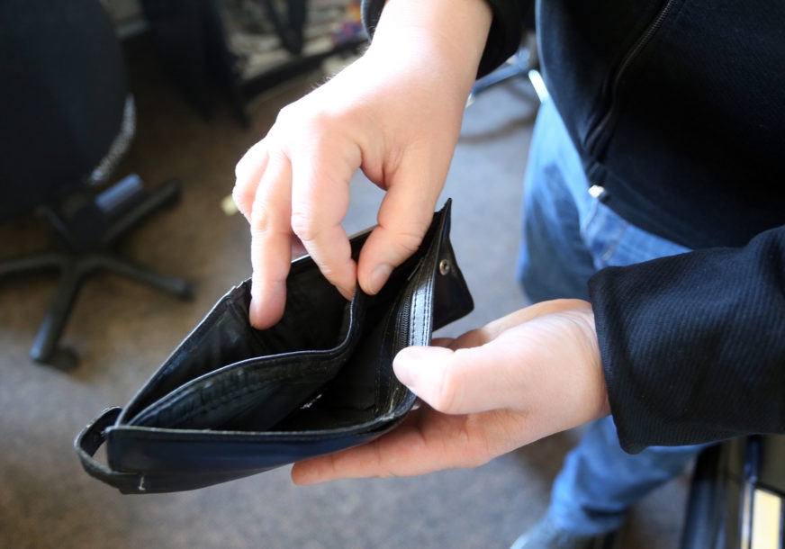 ISTRAŽUJE SE PREVARA Preko društvene mreže dogovorili sastanak, pa ostao bez para