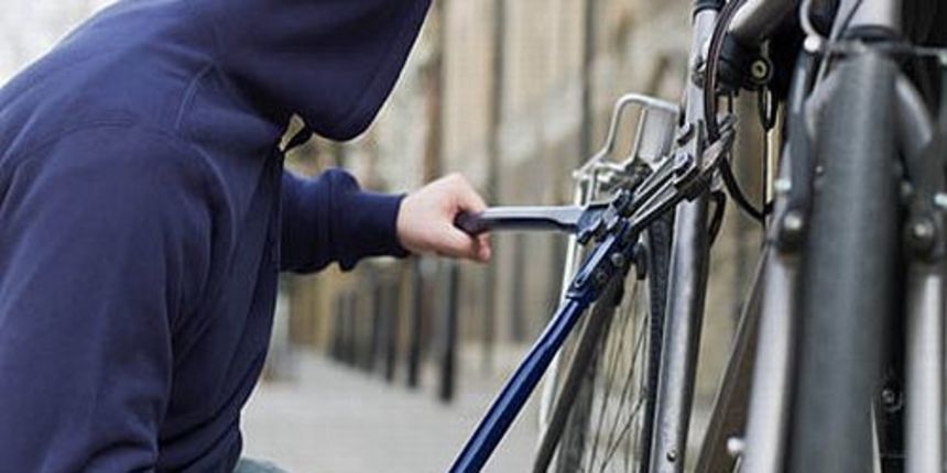 KRAĐA U DOBOJU Lopovi uzeli bicikl ispred zgrade