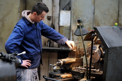 DOBOJ: Objavljen Javni poziv po Projektima podrške zapošljavanju u 2016. godini