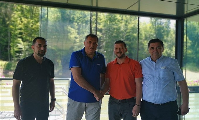 PETROVO: SDS-ov načelnik opštine i predsjednik opštinskog odbora prešao u SNSD