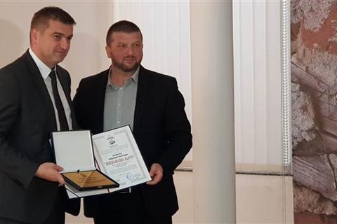 PETROVO: Povelja opštine dodijeljena delegaciji EU u BiH