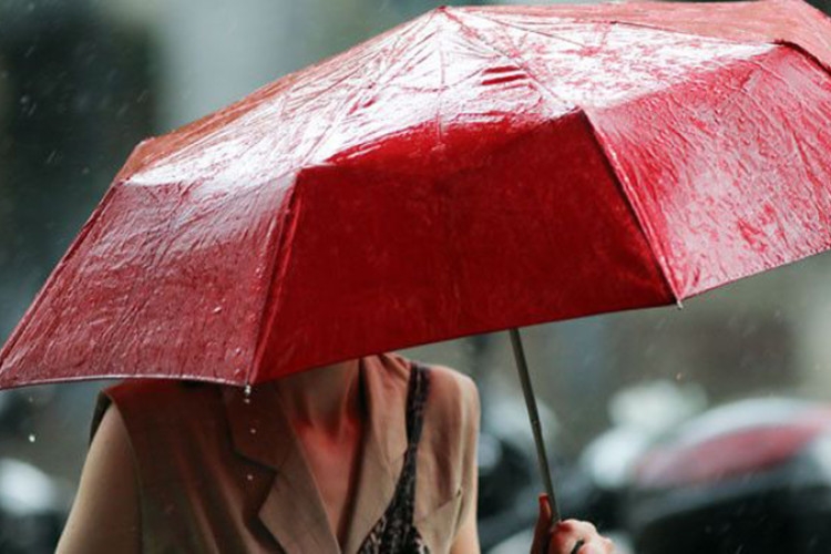 VRIJEME: Toplo i vjetrovito sa obilnijom kišom na jugu