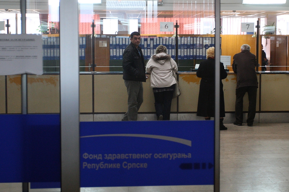 PO KOM OSNOVU ĆETE BITI OSIGURANI Šta je sve promijenjeno u ZDRAVSTVENOM OSIGURANJU