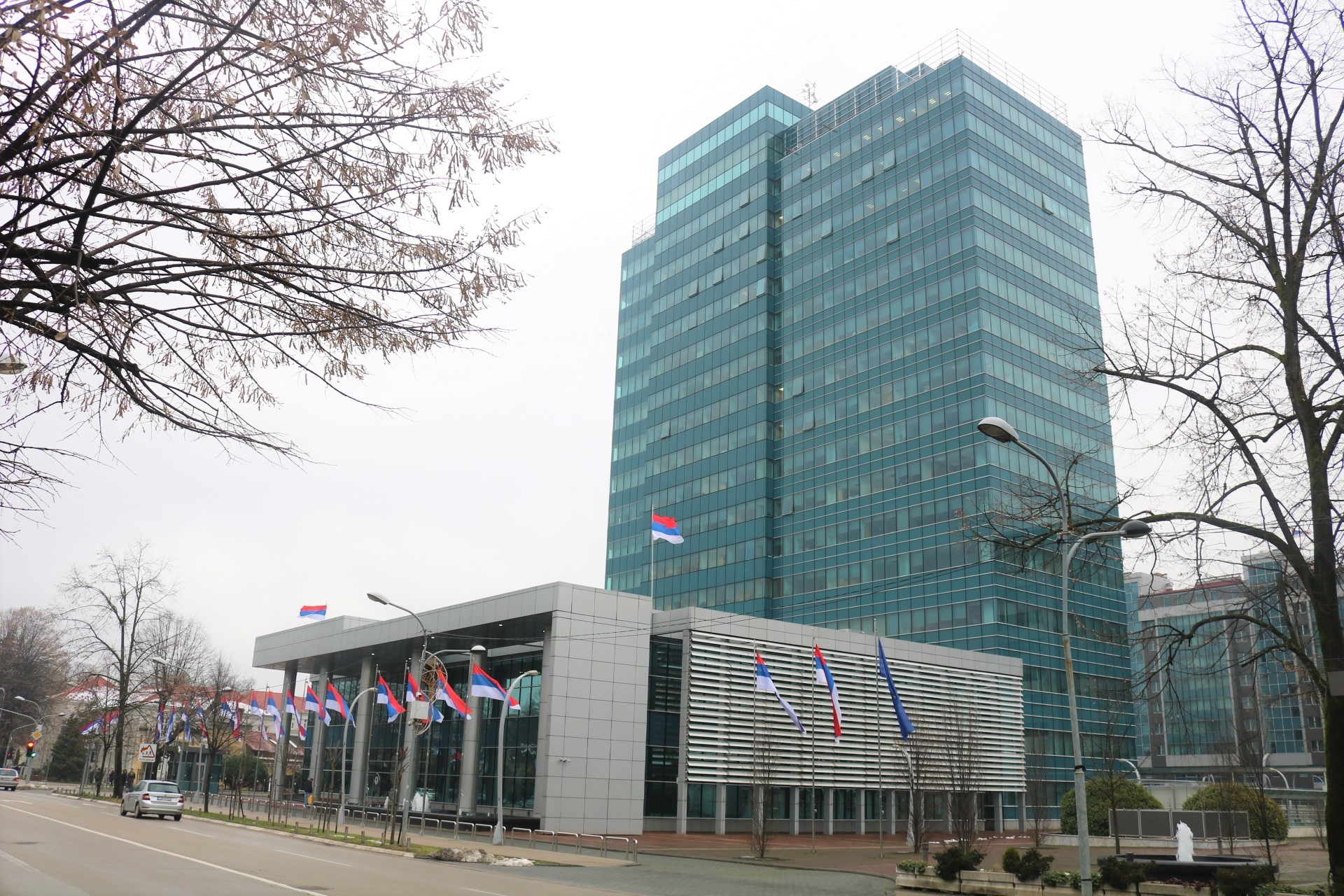 Srpska se zadužila manje od plana zbog slabog interesovanja investitora