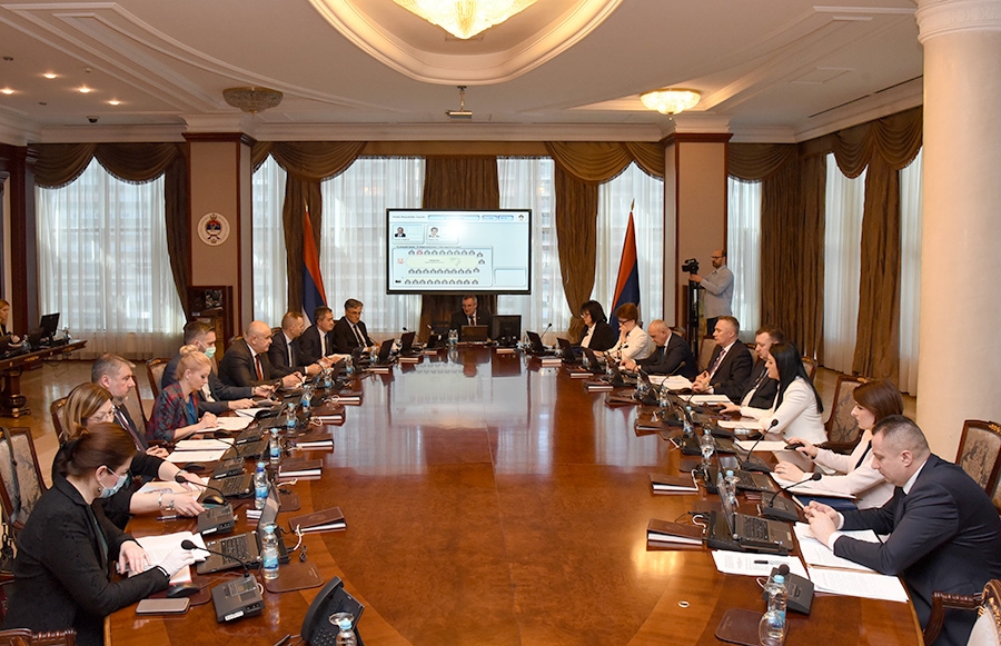 SRPSKA ĆE DOBITI POKRETNU BOLNICU SA 500 KREVETA Vlada RS u borbi protiv virusa korona