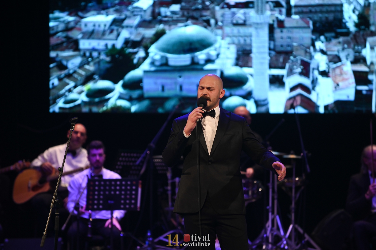 14 FESTIVAL SEVDALINKE: Filip Vučić dobitnik plakete “Safet Isović”