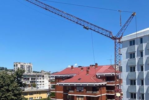 OKOM KAMERE: Kran koji izaziva strah