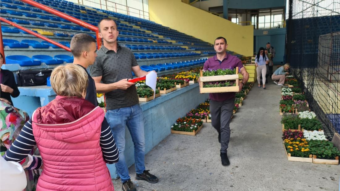 DOBOJ: Grad obezbijedio 10.000 sadnica, počela podjela