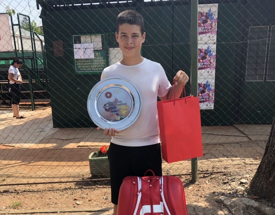 DOBOJ: Marko Maksimović prvak države (FOTO)