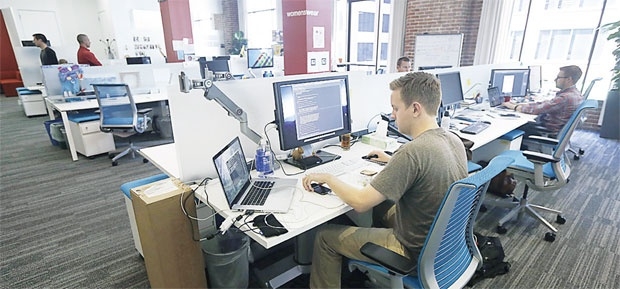 RS: Do posla samo preko veze