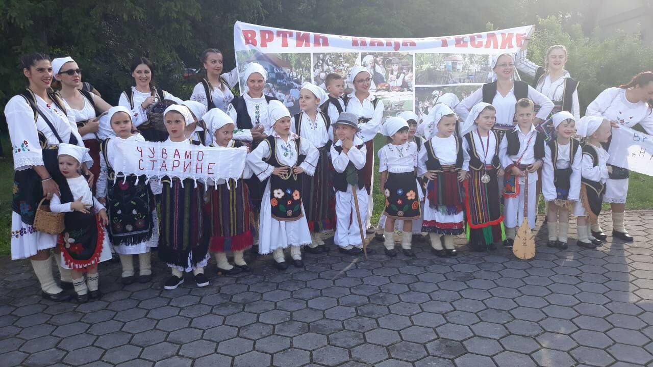 TESLIĆ: Vrtić "Nađa" na festivalu maske, muzike i plesa "Kraljevski karneval" (FOTO)