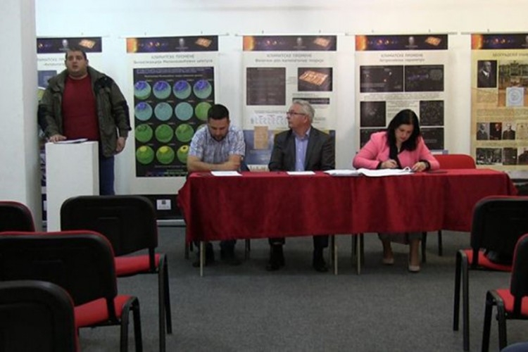 DOBOJ: Građani javne rasprave zaobilaze u širokom luku