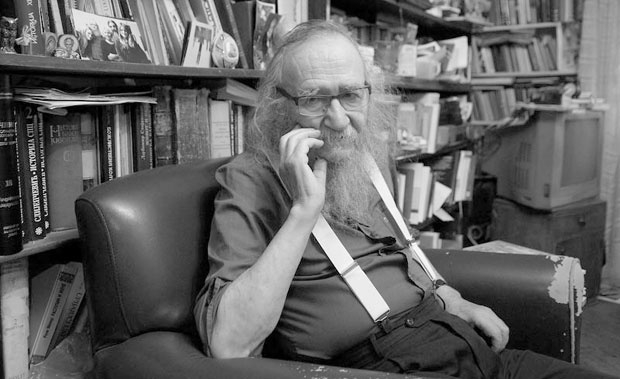 Preminuo legendarni književnik Raša Popov