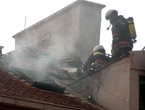 DOBOJ: Požar izazvan varničenjem veš mašine