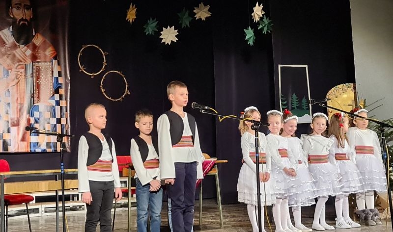 DOBOJ: Osnovna škola "Sveti Sava" obilježila krsnu slavu
